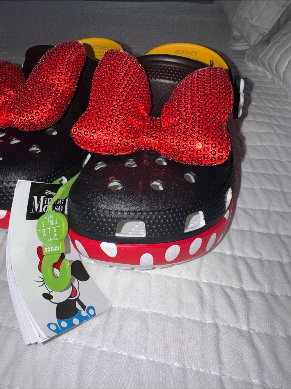Official Disney Minnie Mouse Platform Crocs with Sequin Red Bows - Picture 13 of 14